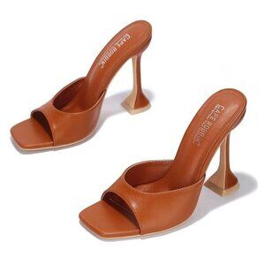 Cape Robbin Womens Size 8 Pyramid High Heels Square Open Toe Lithe Sandals Brown